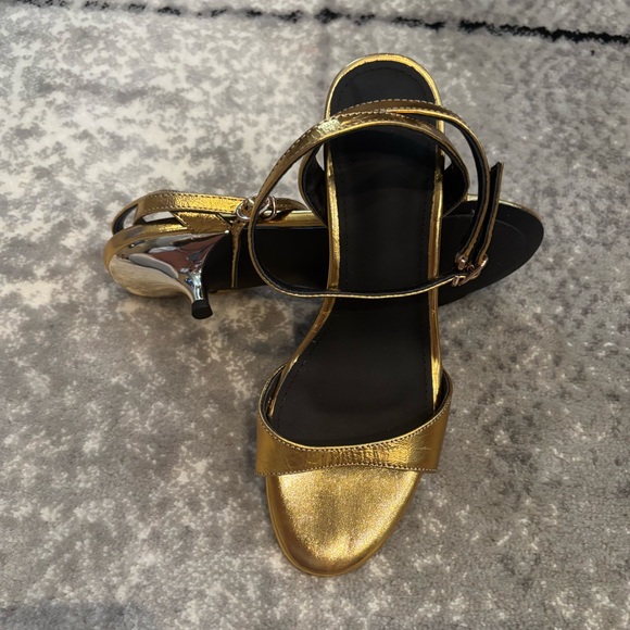 MUYISEXI Genuine Leather Gold Kitten Heels - Picture 11 of 11